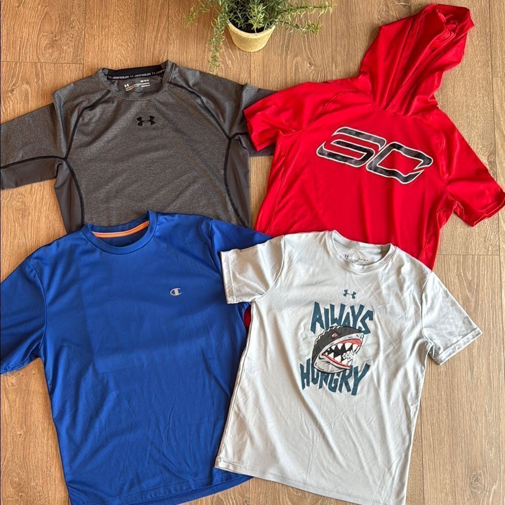 ((4 PIECE)) UNDER ARMOUR AND CHAMPION TEE BUNDLE SIZE LARGE